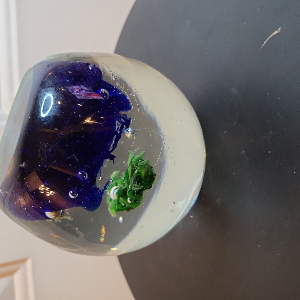 Vintage Sea Turtle Glass Paperweight 3.5" - Picture 10 of 10